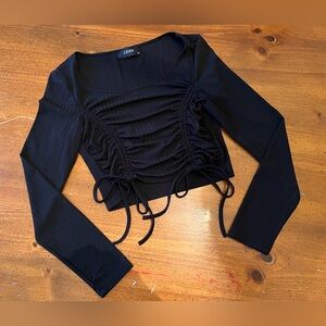Cider Black Solid Drawstring Long Sleeve Crop Top - Size M (US 6)